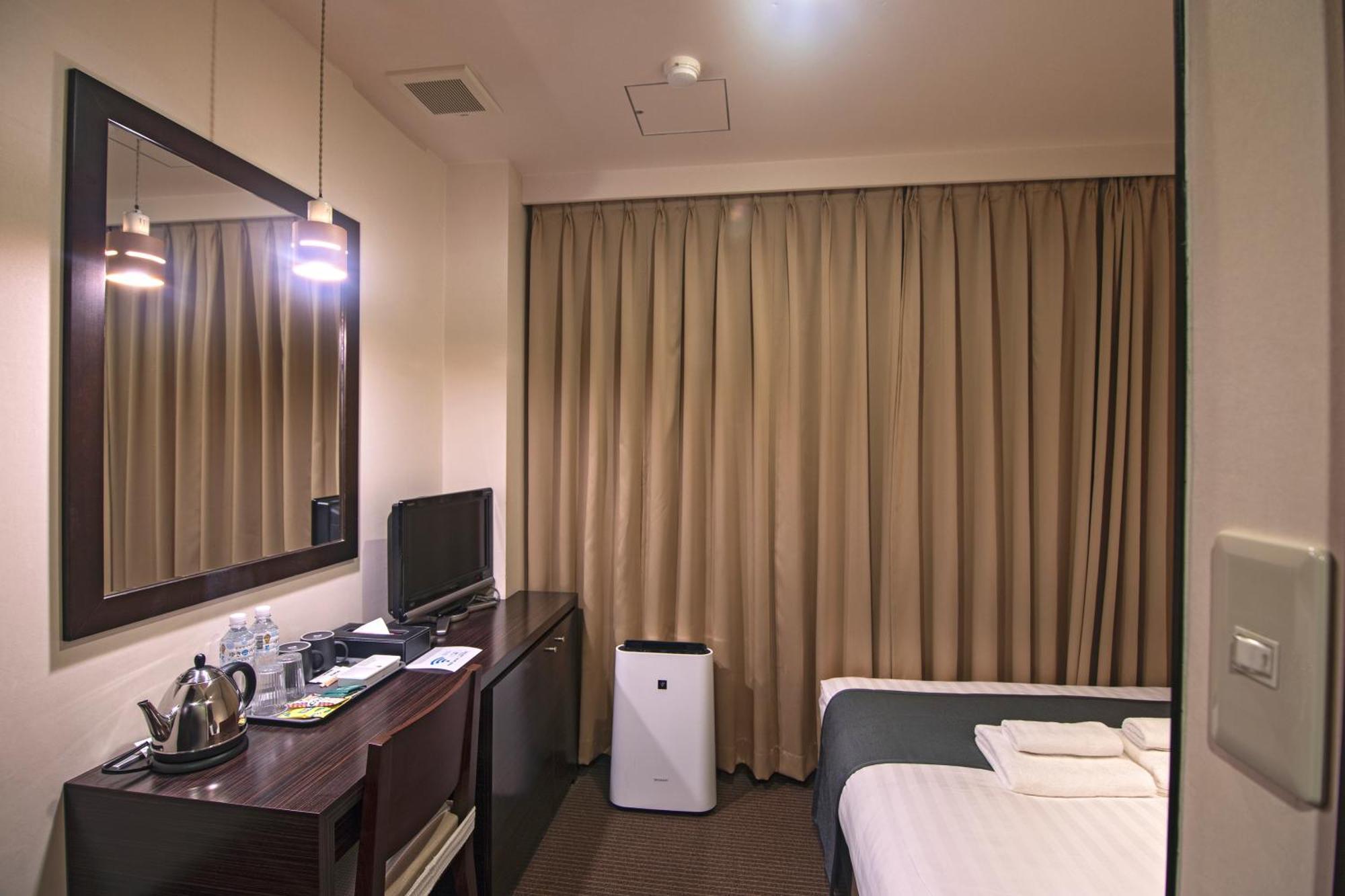 Wonz Hotel Self-Check-In Oszaka Kültér fotó